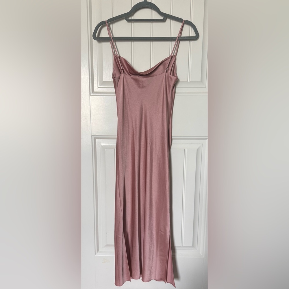 LIKE NEW! Express Women's Blush Pink Dress - Picture 2 of 4